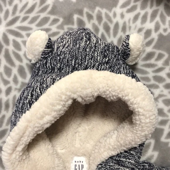 Baby Gap Coat Sherpa lined 0-3 months baby and cream - Picture 4 of 6